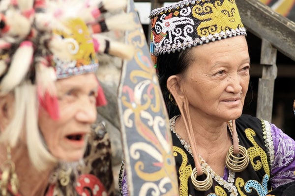 Tua-tua adat Kenyah di Desa Budaya Pampang